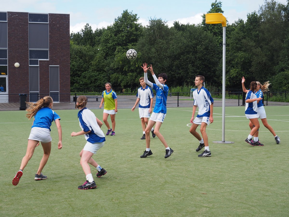 Korfbal B2 5 september-026.JPG